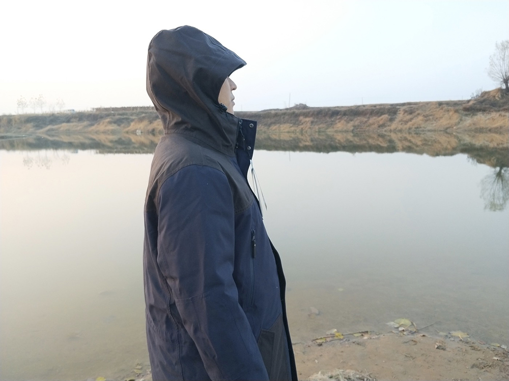 狼爪冲锋衣特点,功能冲锋衣推荐骆驼