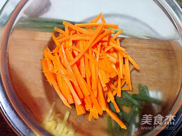 炒土豆丝注意点,炒土豆丝时哪种做法不粘锅