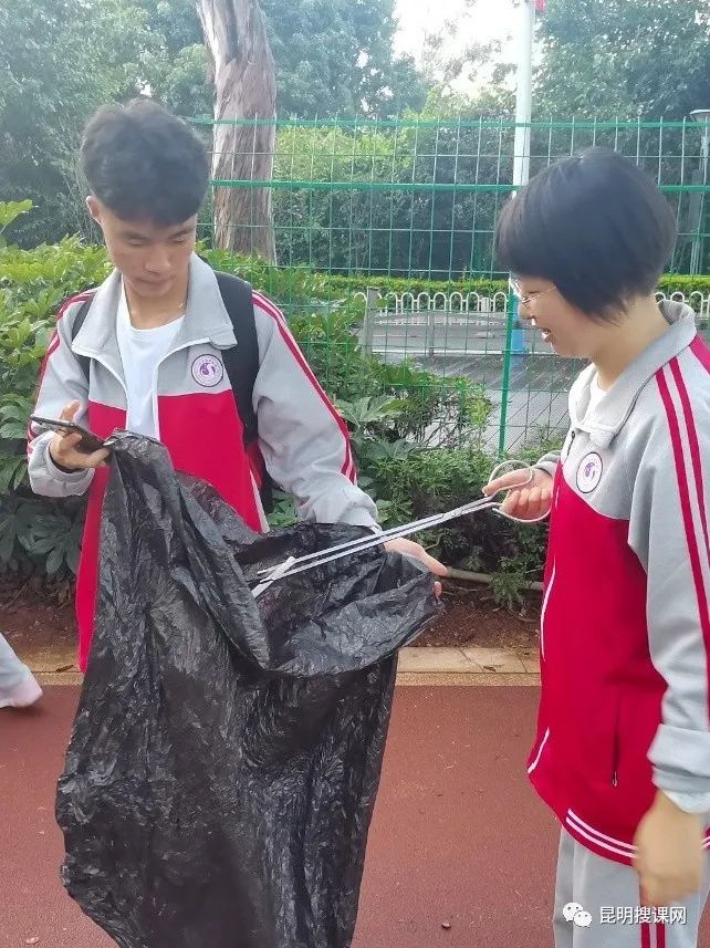 校园|这个聚集州市状元的实验班,开学第一课竟然不是军训?