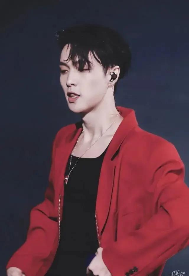 exo小时候照片最可爱的是谁,exo小时候图文