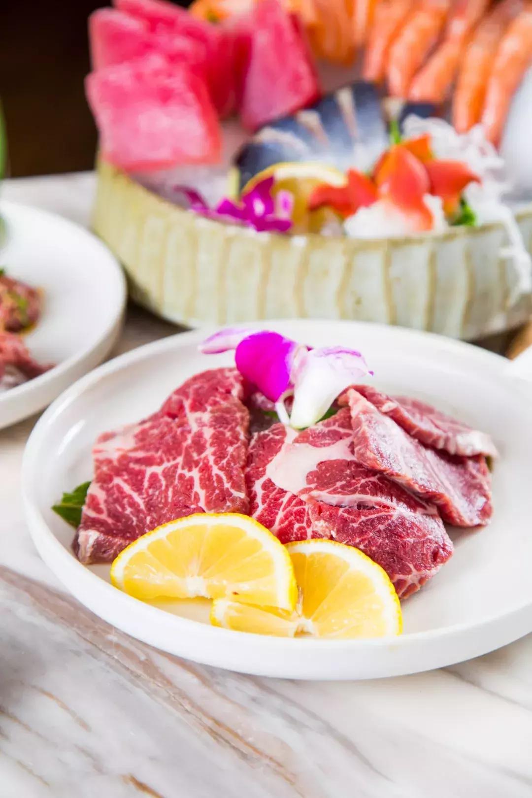 一家日料网红店,这家网红餐馆逆势开新店了