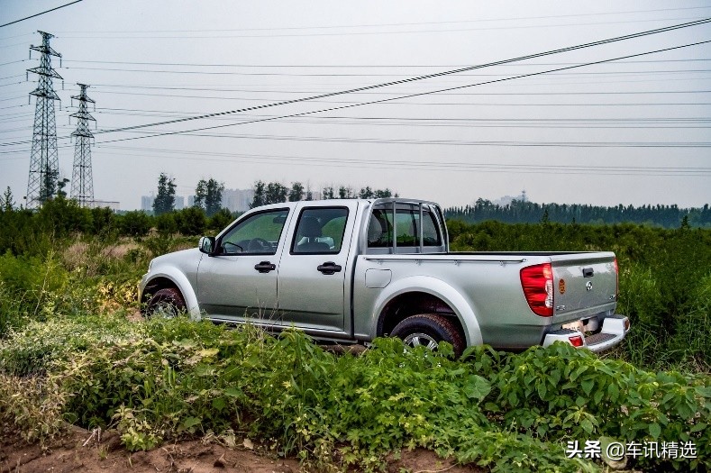 长城风骏5柴油2.8t一公里油耗几毛,2022年风骏5手动四驱柴油多少钱