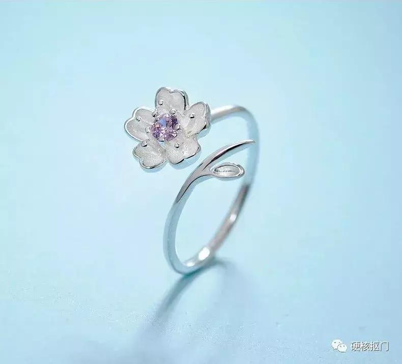 挖宝挂件的攻略,平价好看挖宝夏日绝美饰品