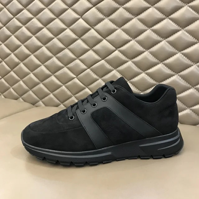 普拉达新款跑步鞋,普拉达最新款黑武士跑鞋