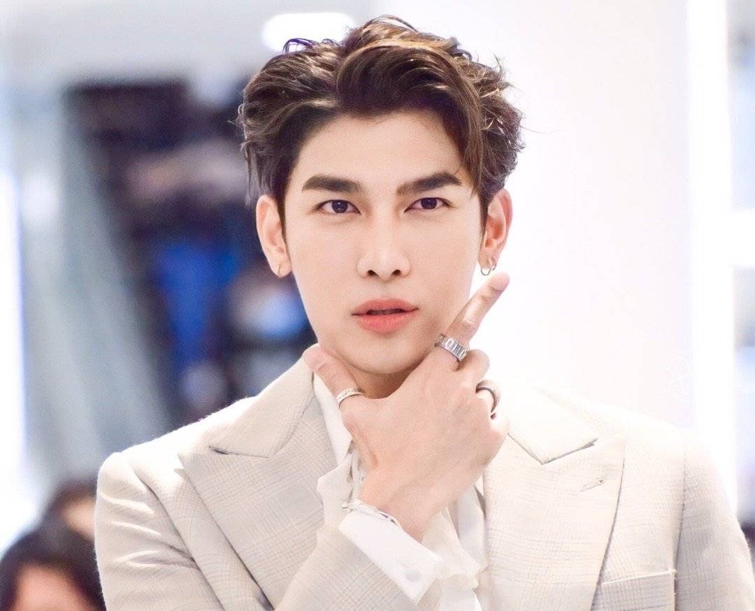 男人谈恋爱说的所有好话,恋爱中的男人夸女人优秀怎么回复