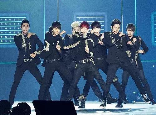 这支曾多次濒临解散的韩流天团,沉寂9年后终于回来了
