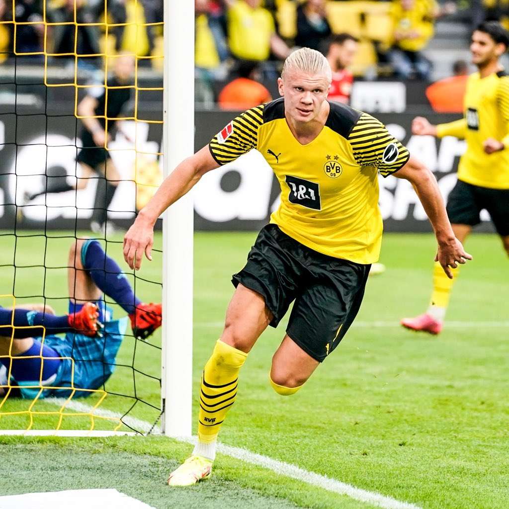 克罗斯皇马签约梅西,克罗斯与皇马签约