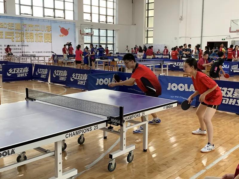 体育冠军夺冠,喜报厦门一中