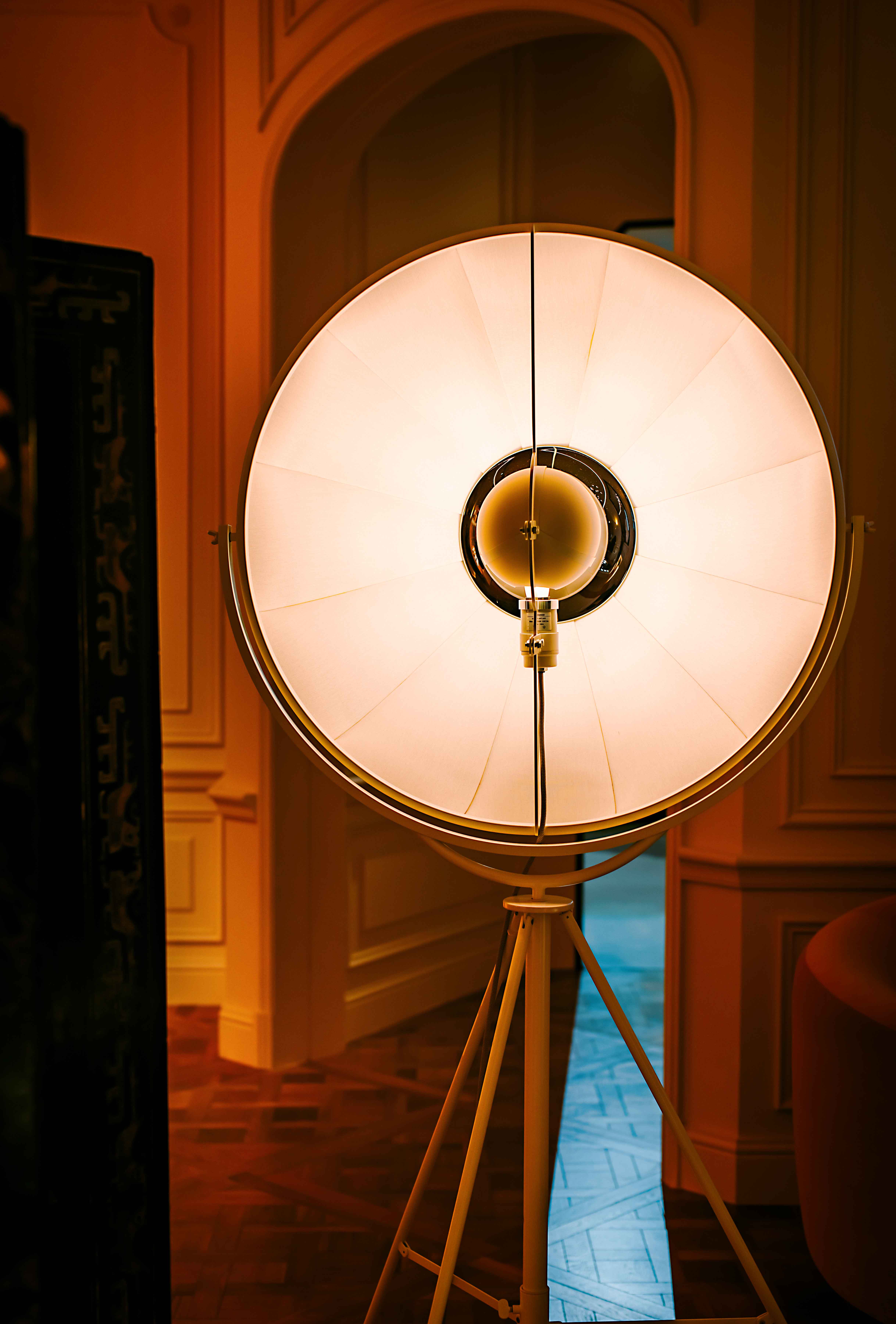 闲逛魔都美术馆,观看香奈儿香水展