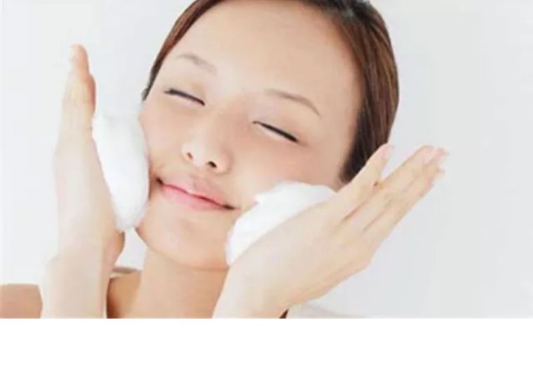 缓解牙龈肿痛上火妙招,磨牙后牙龈肿痛小妙招