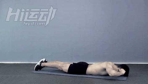 背部挺拔笔直怎么锻炼,背部挺拔身姿锻炼哑铃