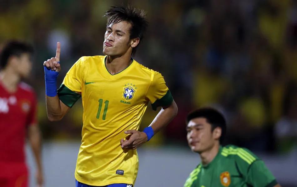 国足0-8惨败巴西是半场吗,国足友谊赛0-8负于巴西