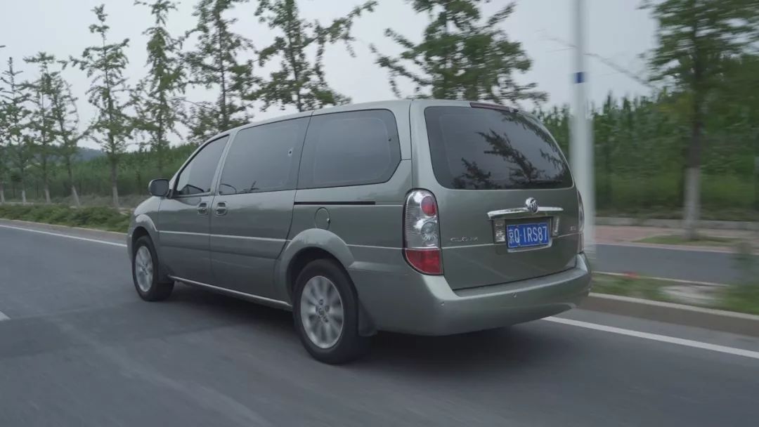 二手别克gl8es陆尊适合家用吗,二手别克gl8商务车出售信息价格