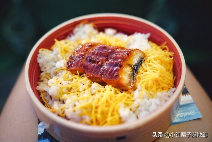 「靠看球吃遍全国特色」日本足球文化——球场美食