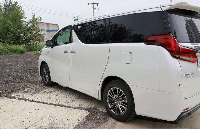 从日本运一辆车回中国要多少钱,从日本把车运过来多少钱