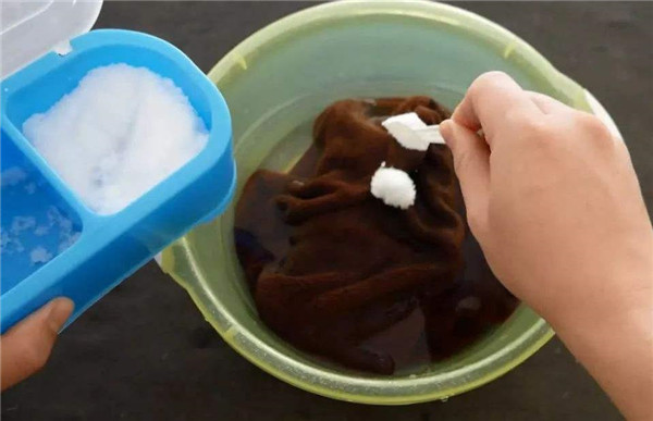 毛巾怎么洗都有一股酸臭味,毛巾用久了有滑滑的感觉