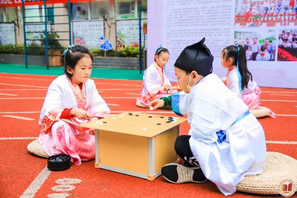 重庆5朵金花小学名字及地址,重庆公认最好的五个小学
