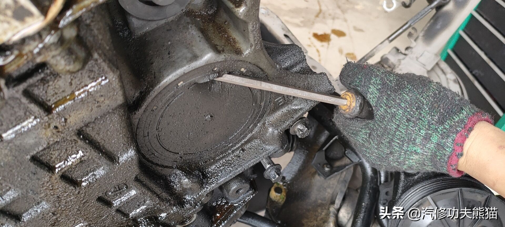 e90宝马325i容易烧机油,宝马e90325i烧机油能修好吗