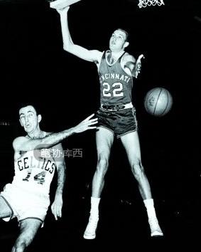 鲍勃库西过人视频,鲍勃库西运球