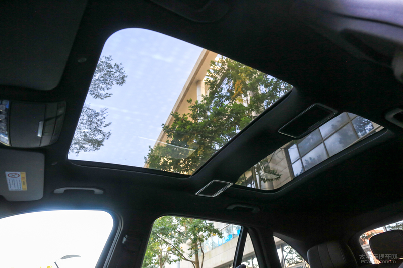 奔驰glc300l动感型第一视角,实拍了解2020款奔驰glc300