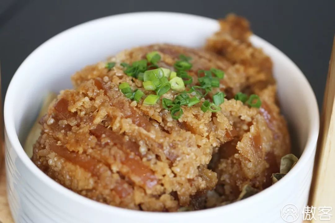 昆明五家黑珍珠餐厅之一，翠湖的鲜美与腔调都在这里