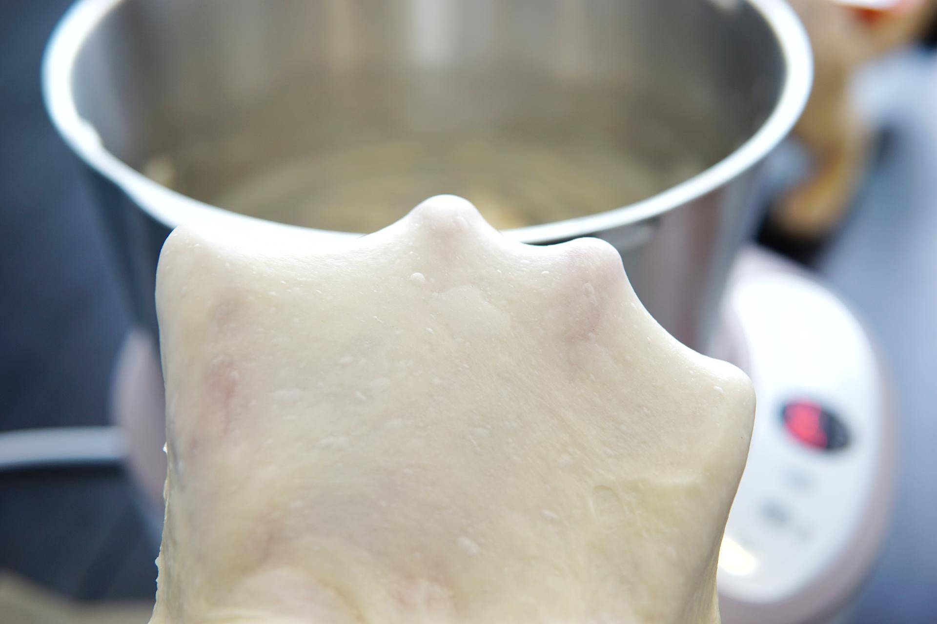 私房烘焙用什么牌子的和面机,烘焙小白如何选入门工具