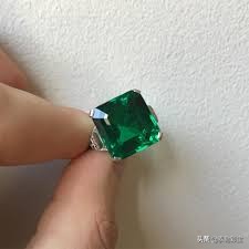 赞比亚祖母绿和哥伦比亚祖母绿,赞比亚和哥伦比亚斯瓦特