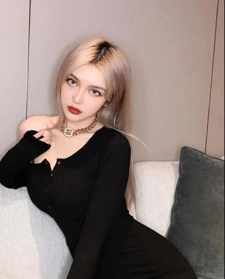 和罗志祥分手7个月后，周扬青终于要出道做女明星了...