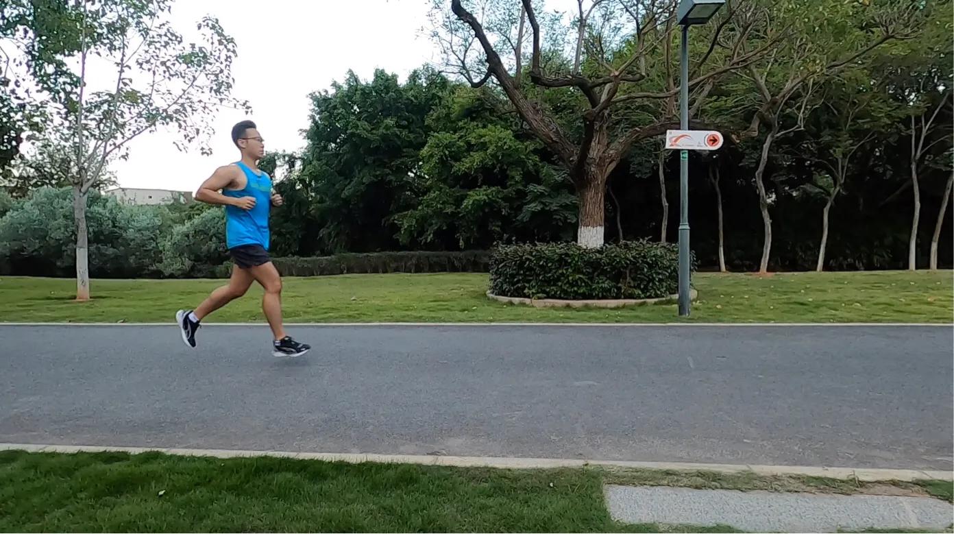 pumaultra沉浸式训练,pumaultraride有几种配色