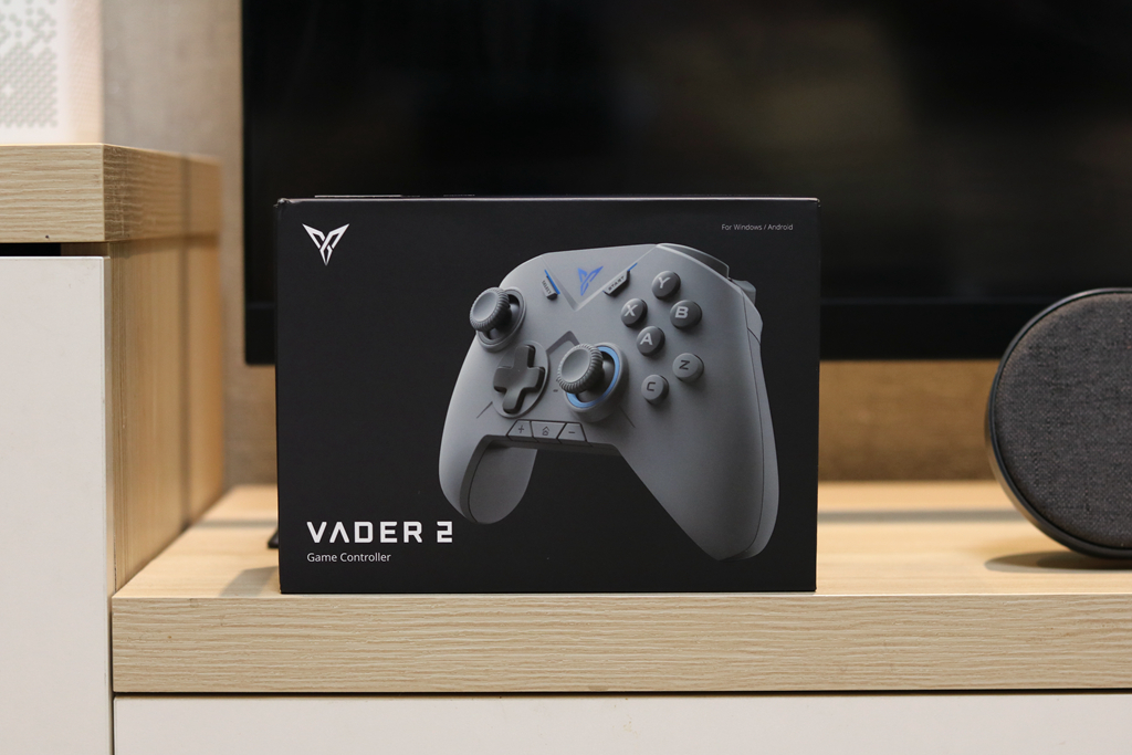 飞智黑武士2手柄指套,支持体感的手机游戏