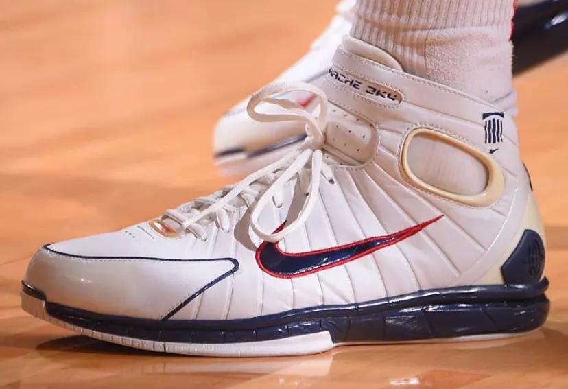 塔克谈最有意义的球鞋,pj塔克上脚最便宜的球鞋