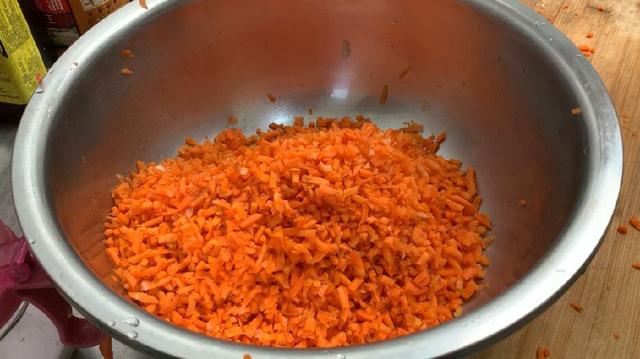 炸丸子怎么炸出来才会外酥里嫩,要炸丸子怎么样才能炸脆