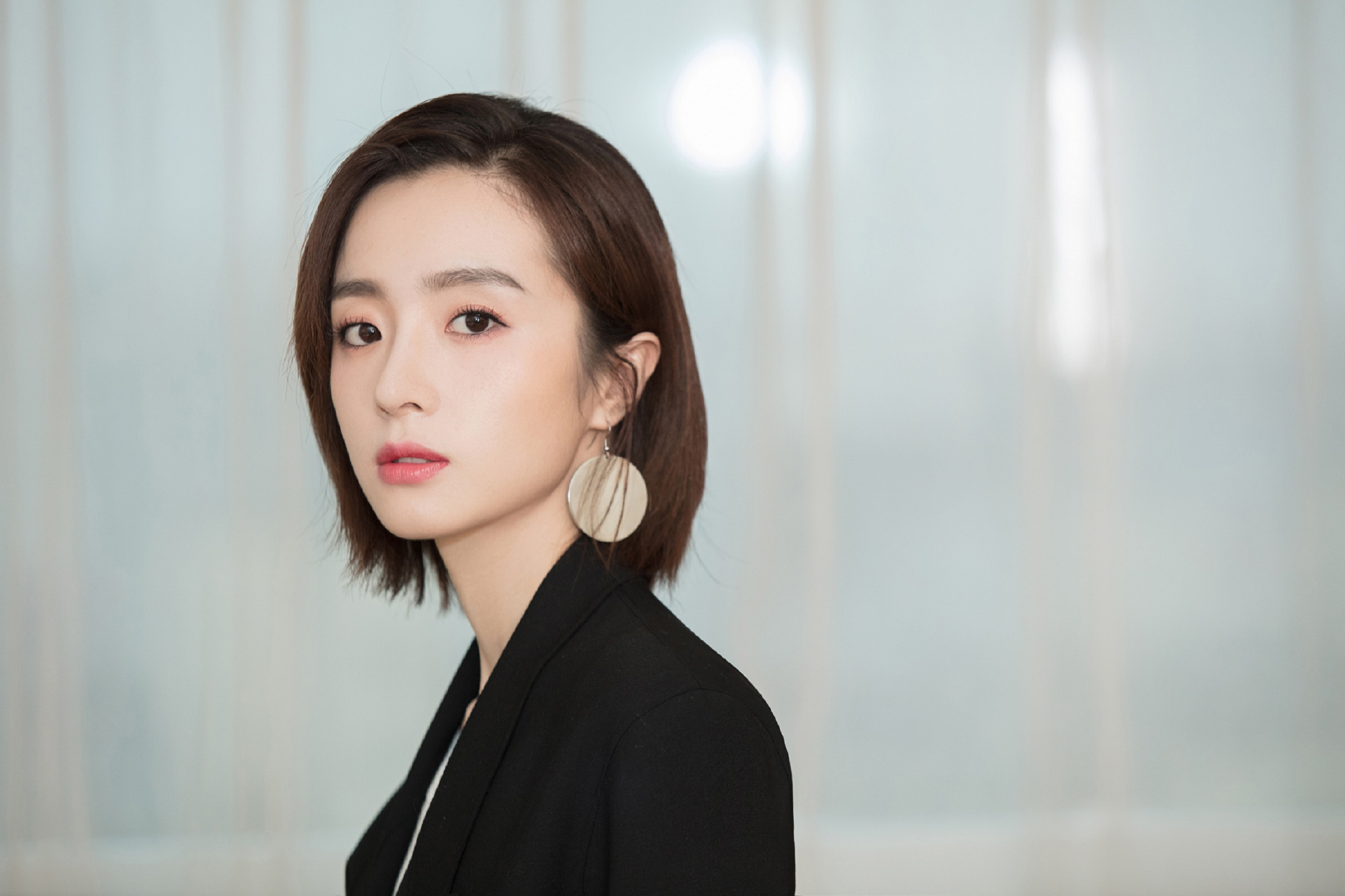 胡冰卿现在拍什么新剧,胡冰卿最近有什么新剧