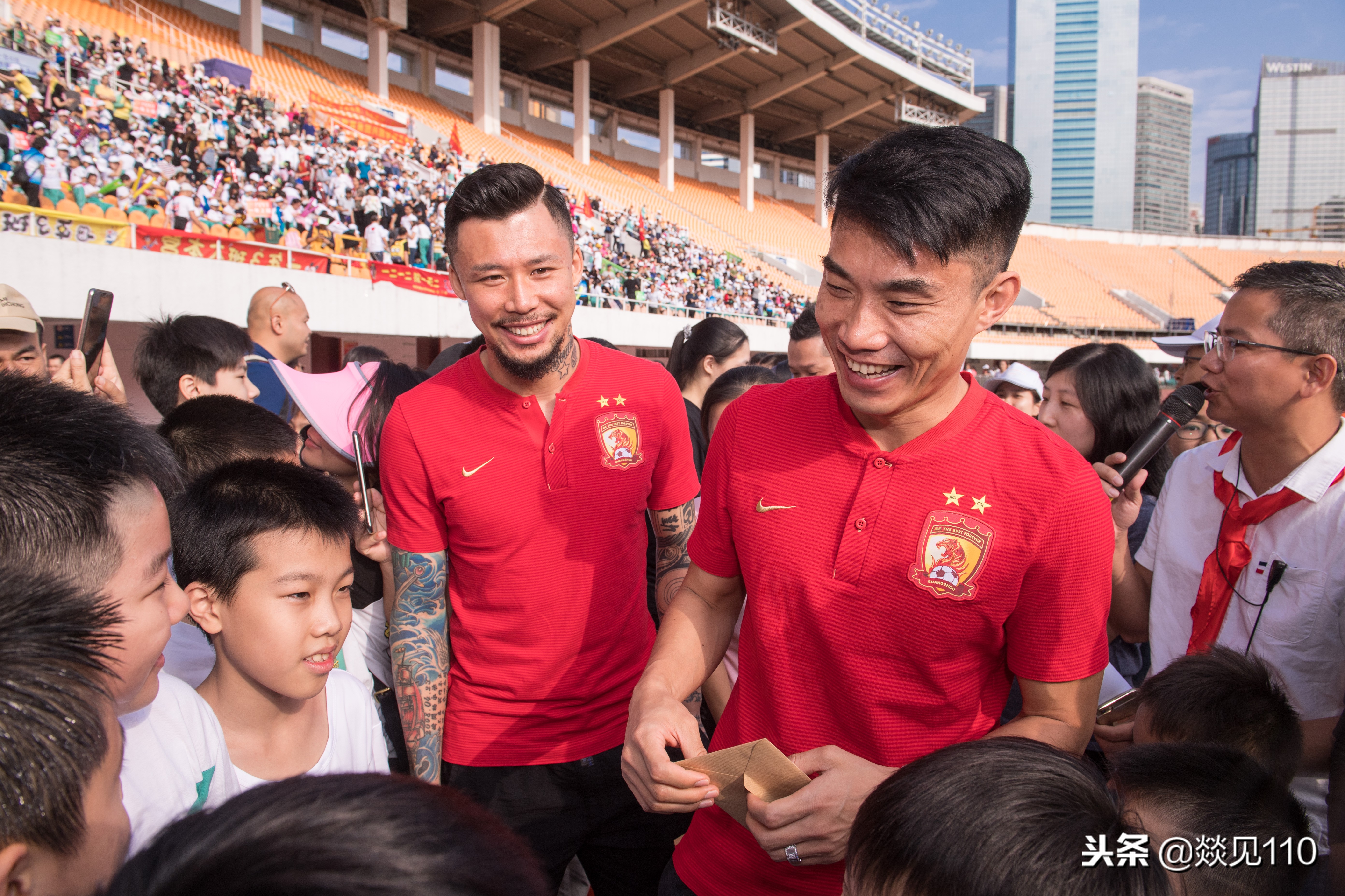 张琳芃郑智采访落泪,郑智冯潇霆张琳芃