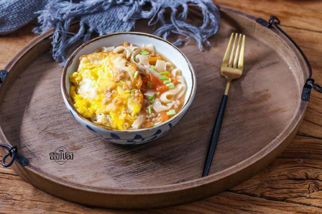 下班回家面食速成,下班回来自己做的面条