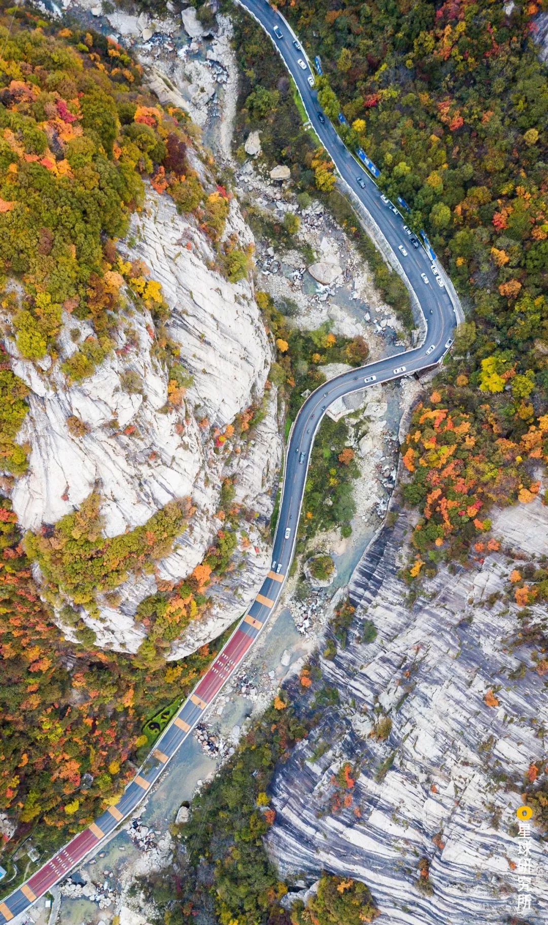 5000公里看地球,5000英里在中国是多少公里