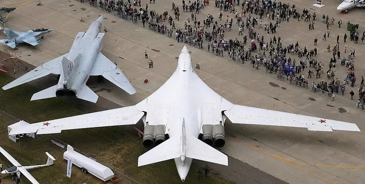 前苏联红色的巨熊,苏联沉睡40年的红色巨熊