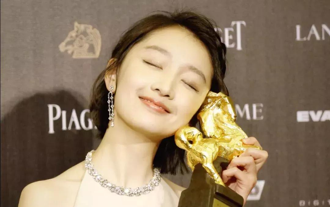 必买品牌护肤彩妆推荐女士用,最好用的护肤彩妆套装推荐女性