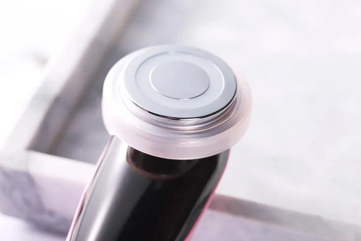 “38岁的年纪,18岁的脸”:能保持年轻的女人,手里少不了它