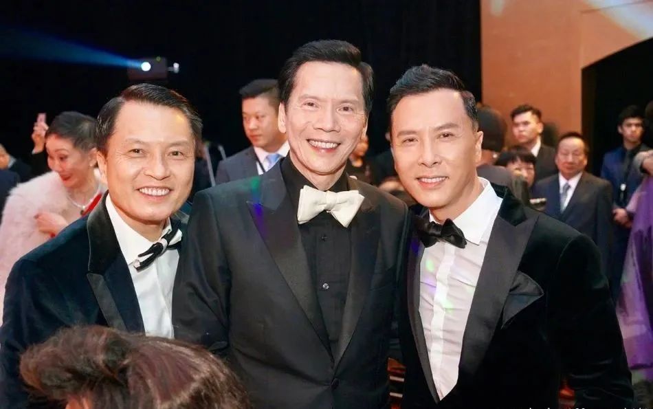 李小龙传奇最后他跟谁结婚了,李小龙的两位红颜知己