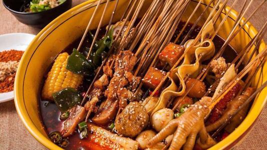 麻辣烫最受欢迎的菜品有哪些,麻辣烫最受欢迎食材丸子