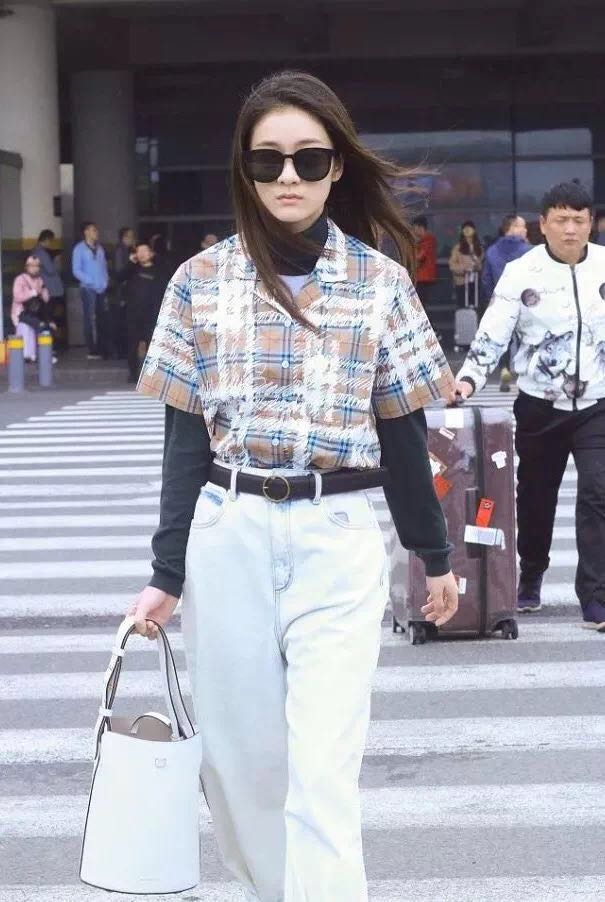 明星都爱穿哪些潮牌衣服,明星都爱穿的潮牌