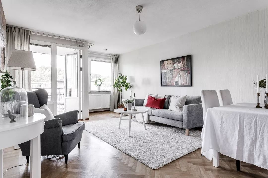 最新潮的吸顶灯,什么款式的吸顶灯好看又亮耐用