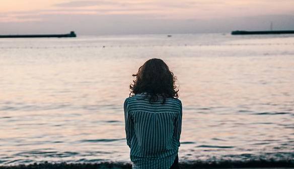 成年人结束一段感情的标志,成年人结束关系的方式很简单