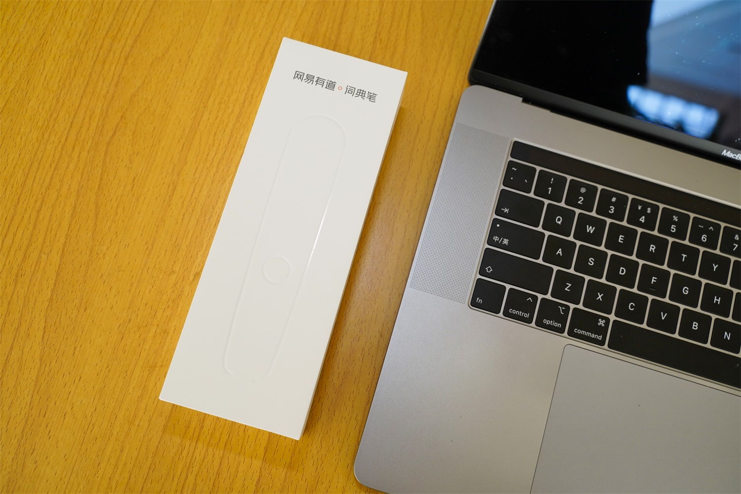 网易有道词典笔2.0体验：不到800块就请了个终身“外教”