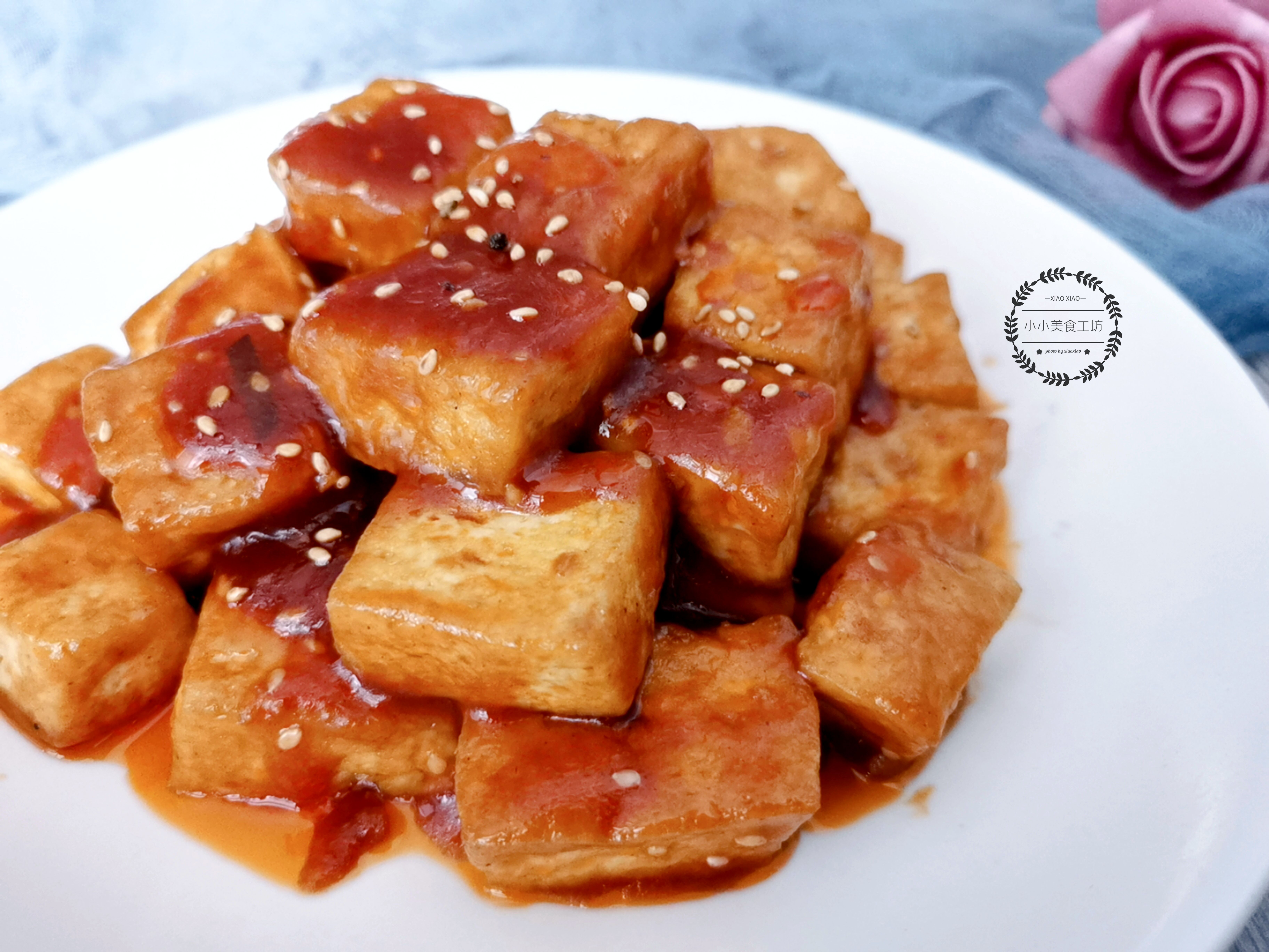 炒豆腐先放豆瓣酱还是豆腐,豆腐怎么炒不碎入味