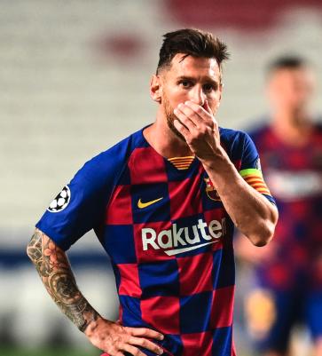 回顾2015年巴萨3-0拜仁梅西,2013欧冠拜仁7-0血洗巴萨什么时候