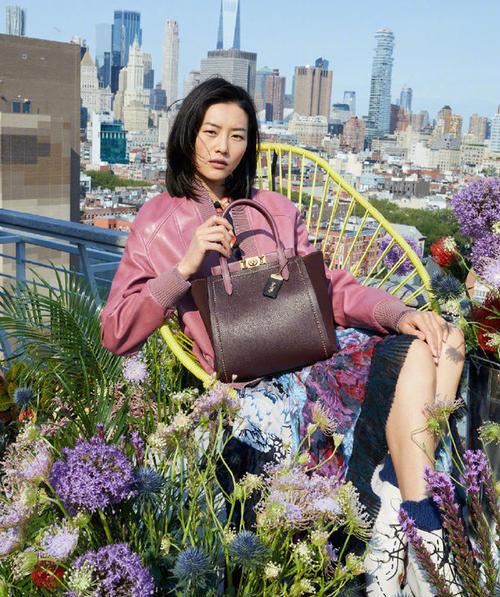 真正的蔻驰,蔻驰2022年