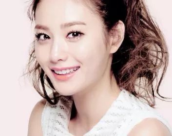 世界第一美人的脸,世界第一丑女整容