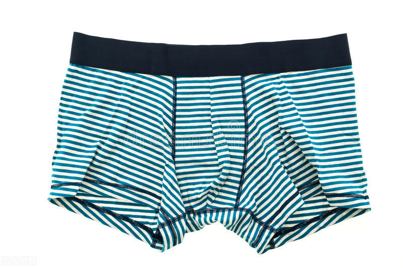 *裤内**上总是有黄色分泌物，是清洁不到位还是妇科病，具体如何改善